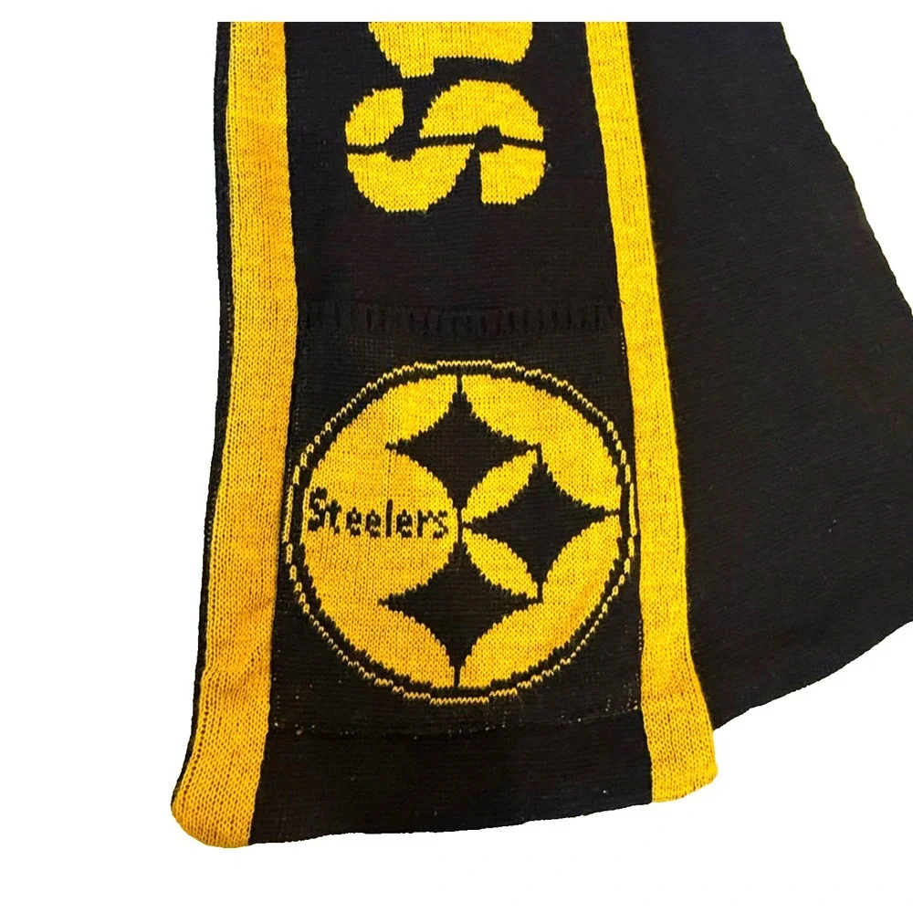 Pittsburg‎ Steelers Hooded Scarf with Pockets NFL Football Black/Yellow; OS; NWT